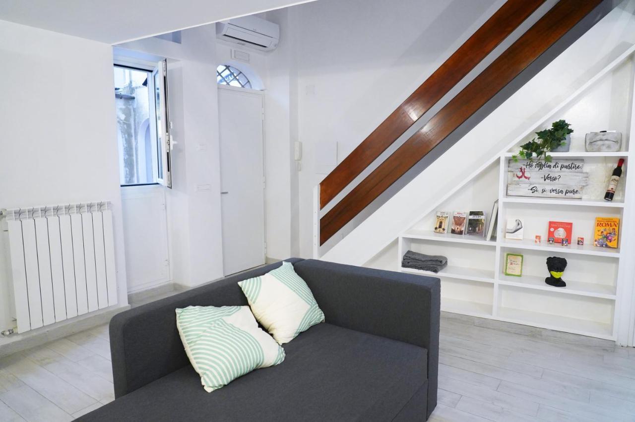 Torretta Flat, Rome